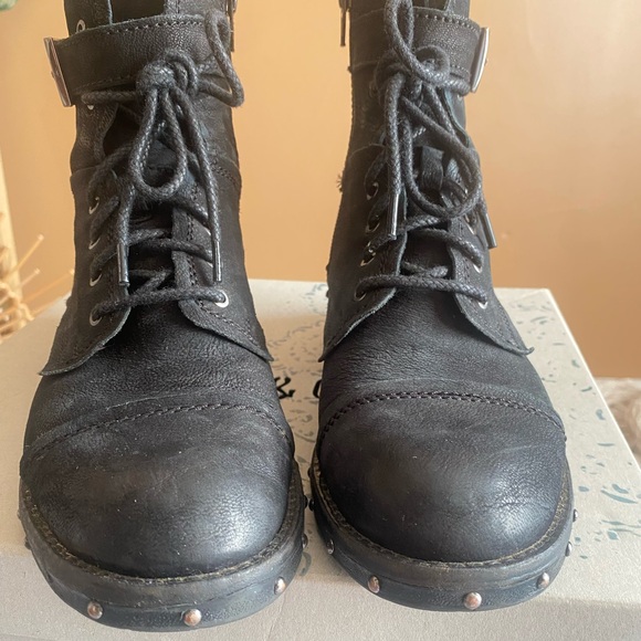 Musse&Cloud Black Santana Boots - Picture 6 of 8